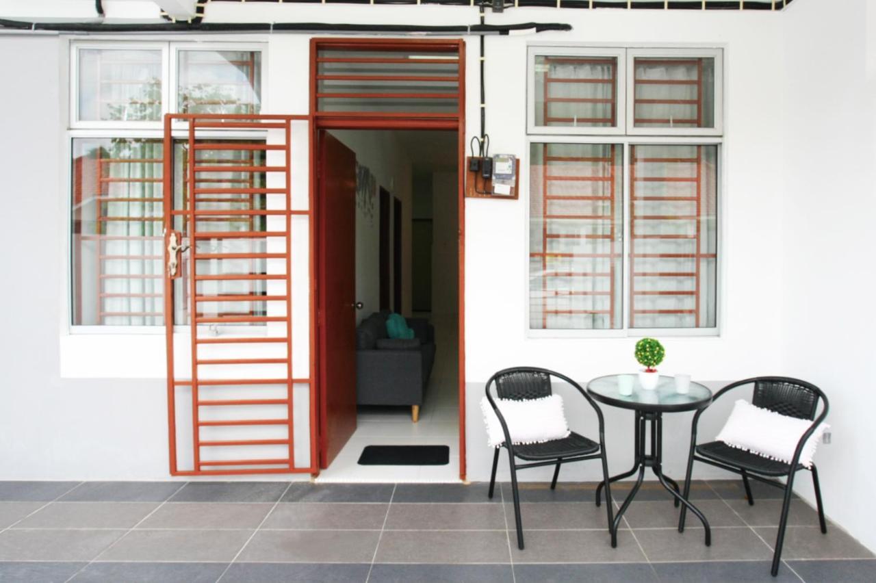 Desaru Beach Waterpark Tvbox By Joyfully 20B10 Luaran gambar